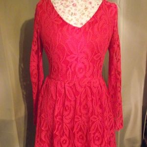 BNWT coral/red lace Annabella L- stunning for spring and summer!